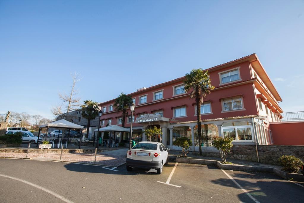Hotel Garcas Lavacolla Kültér fotó
