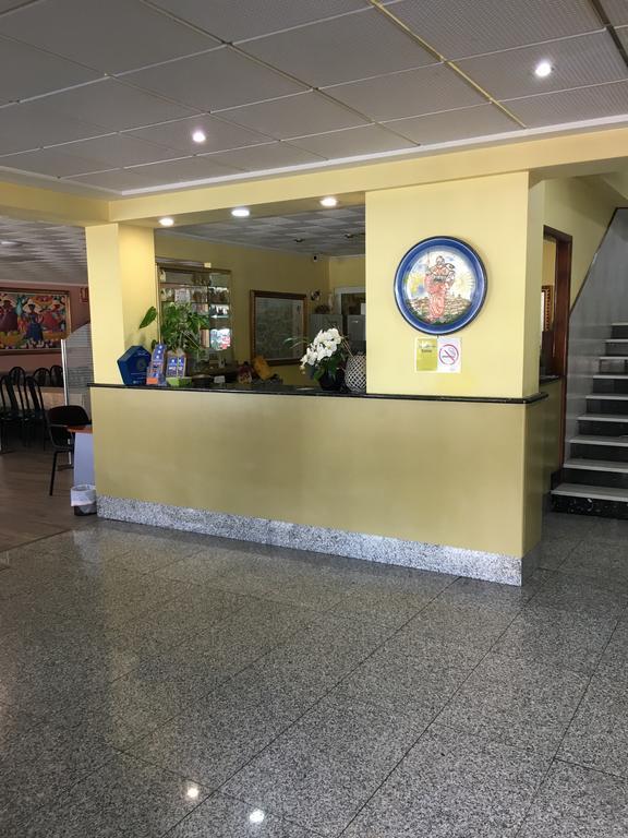 Hotel Garcas Lavacolla Kültér fotó